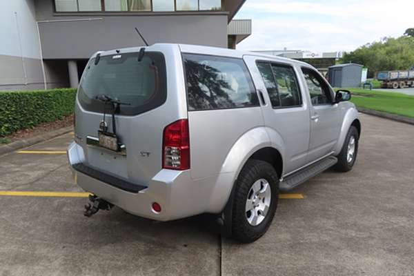 2006 Nissan Pathfinder ST R51