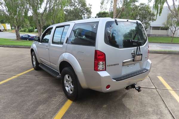 2006 Nissan Pathfinder ST R51