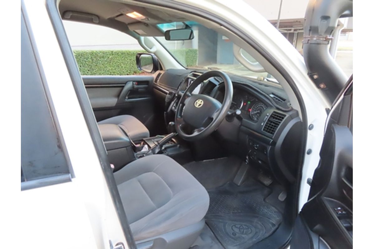 2008 Toyota Landcruiser GXL VDJ200R