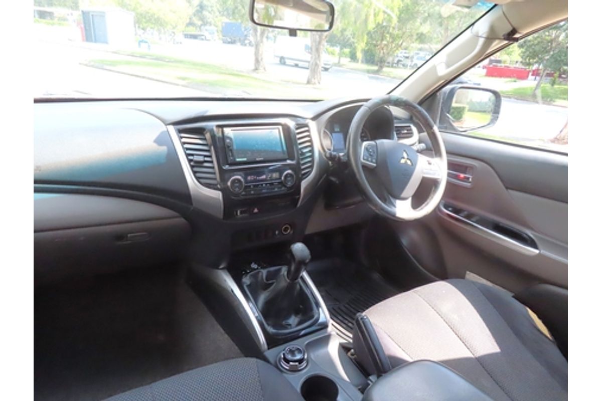 2015 Mitsubishi Triton GLS MQ 4X4