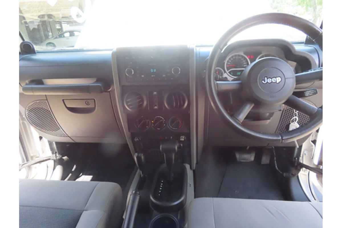 2009 Jeep Wrangler Unlimited Sport JK