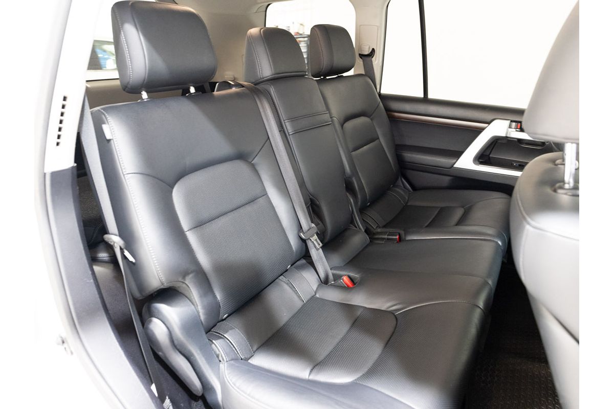 Landcruiser Wagon VX 4.6 Petrol Automatic