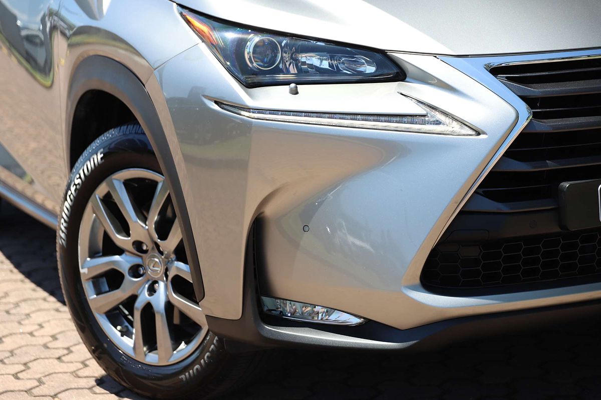 2015 Lexus NX NX300h Luxury AYZ10R