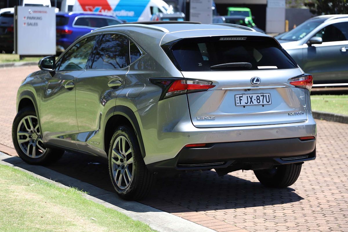2015 Lexus NX NX300h Luxury AYZ10R