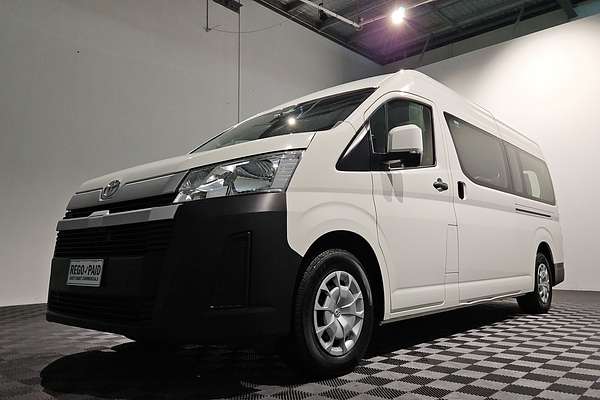 2019 Toyota Hiace Commuter GDH322R