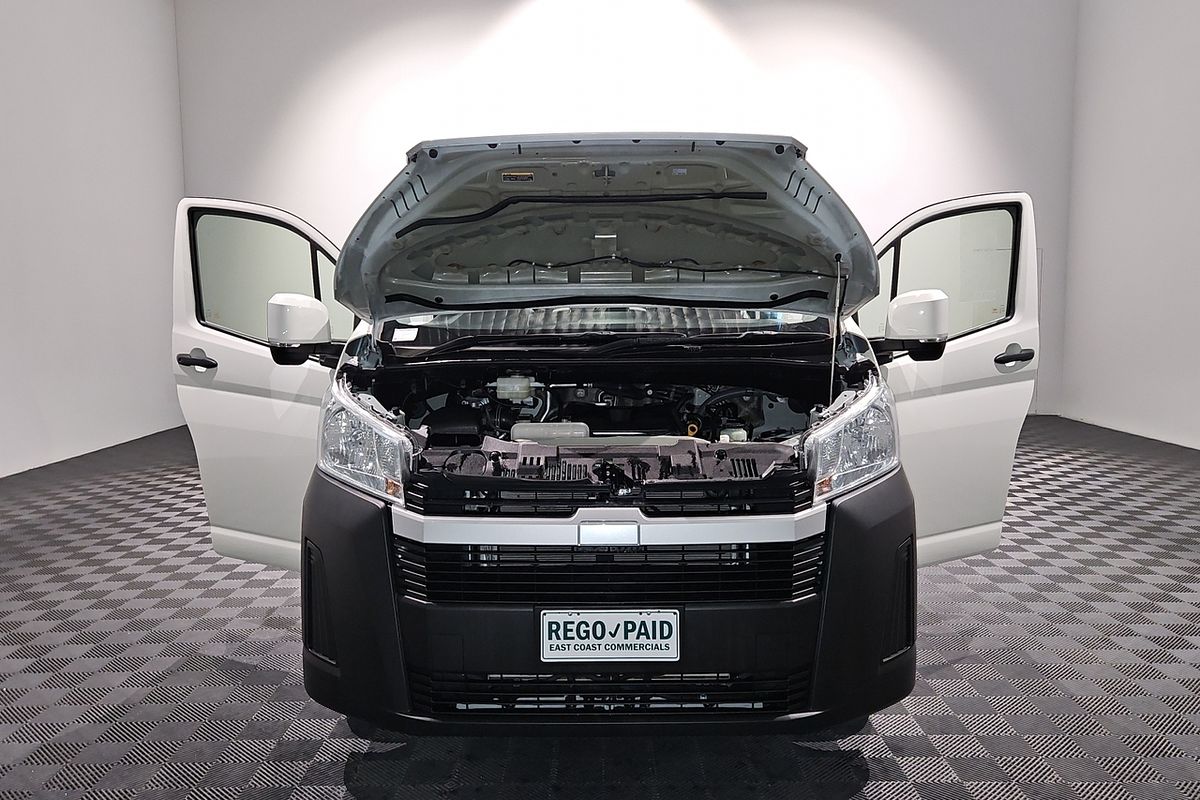 2019 Toyota Hiace Commuter GDH322R