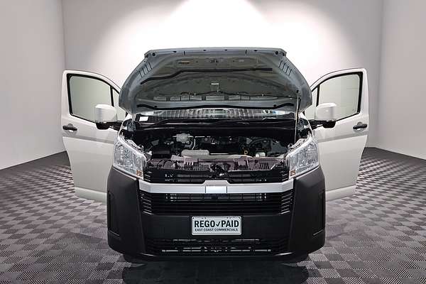 2019 Toyota Hiace Commuter GDH322R