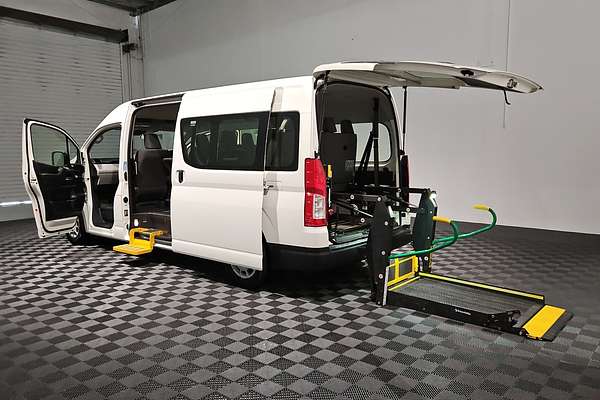 2019 Toyota Hiace Commuter GDH322R