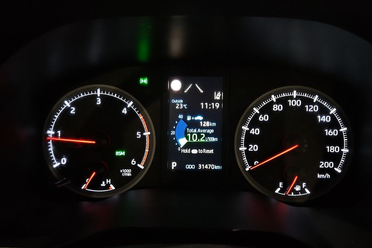 2019 Toyota Hiace Commuter GDH322R