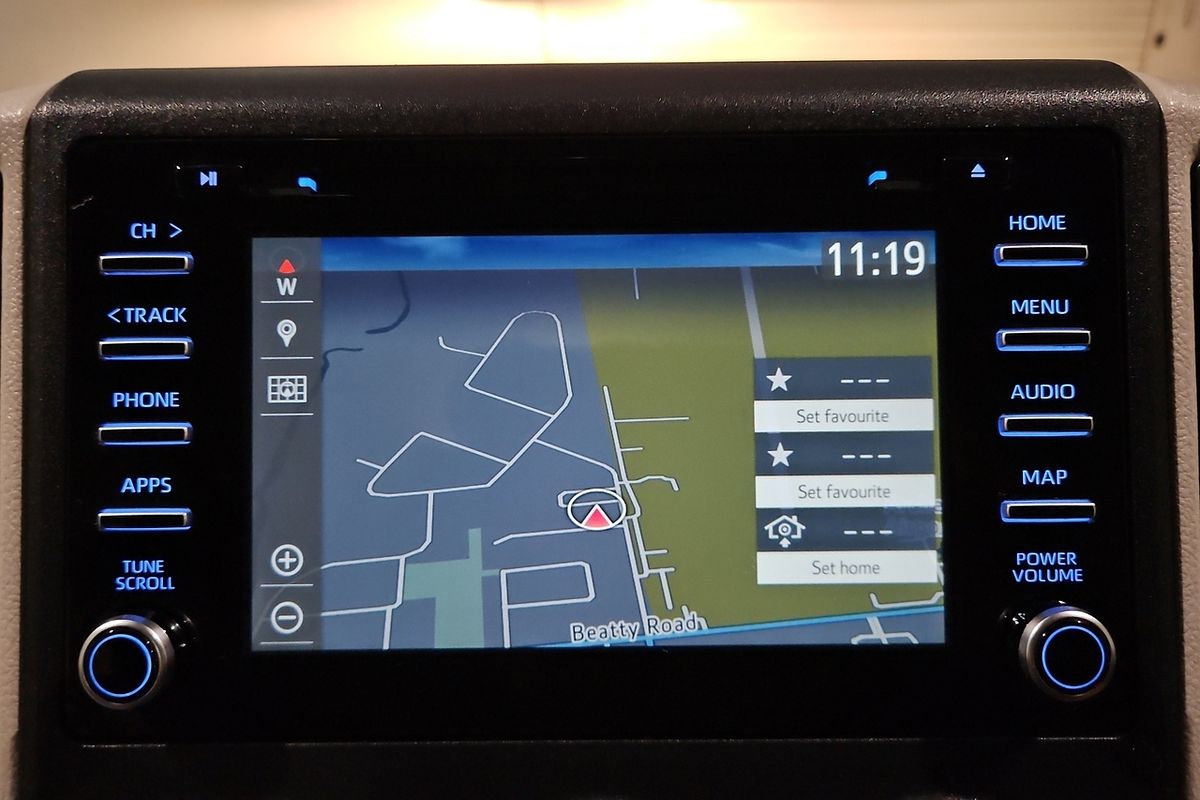 2019 Toyota Hiace Commuter GDH322R
