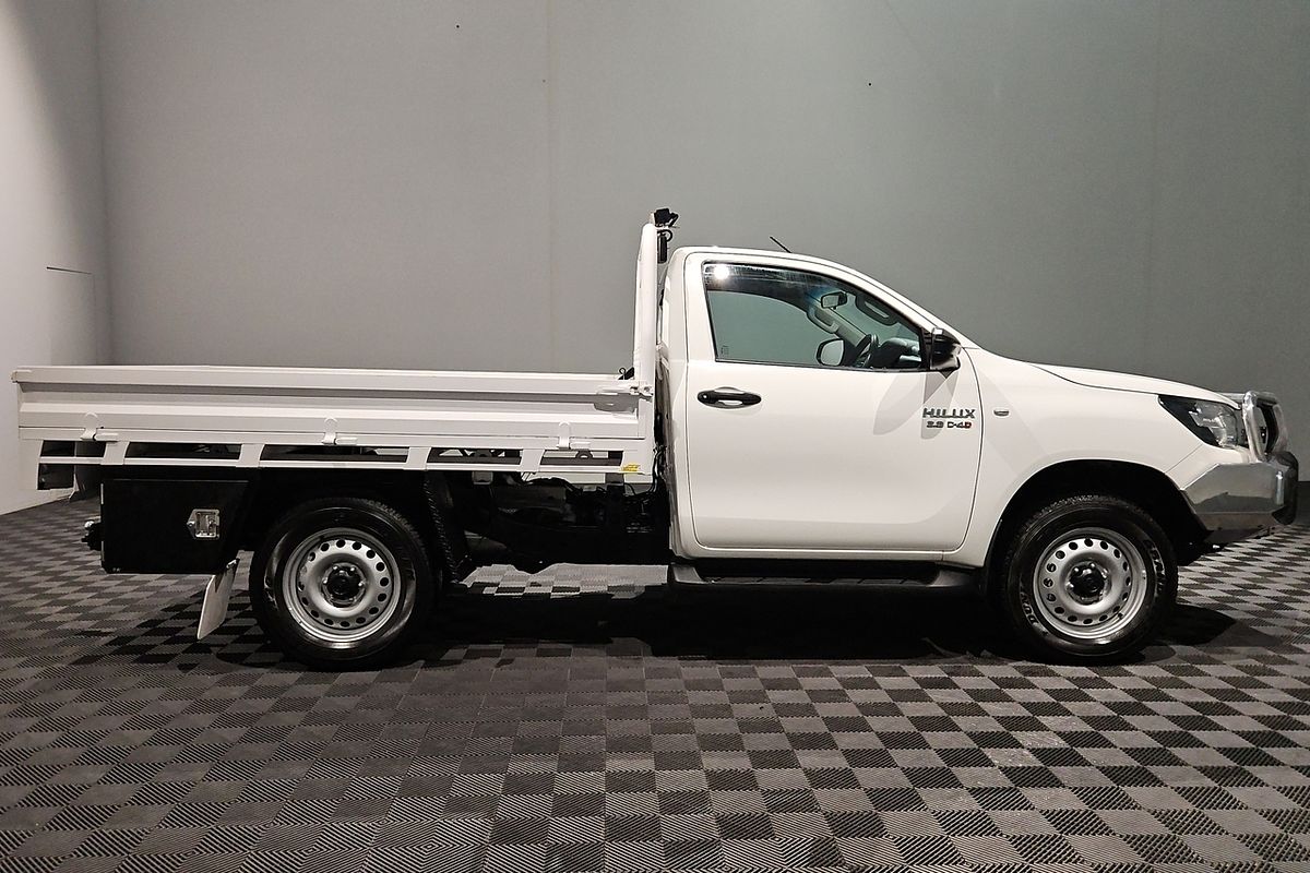 2018 Toyota Hilux SR GUN126R 4X4