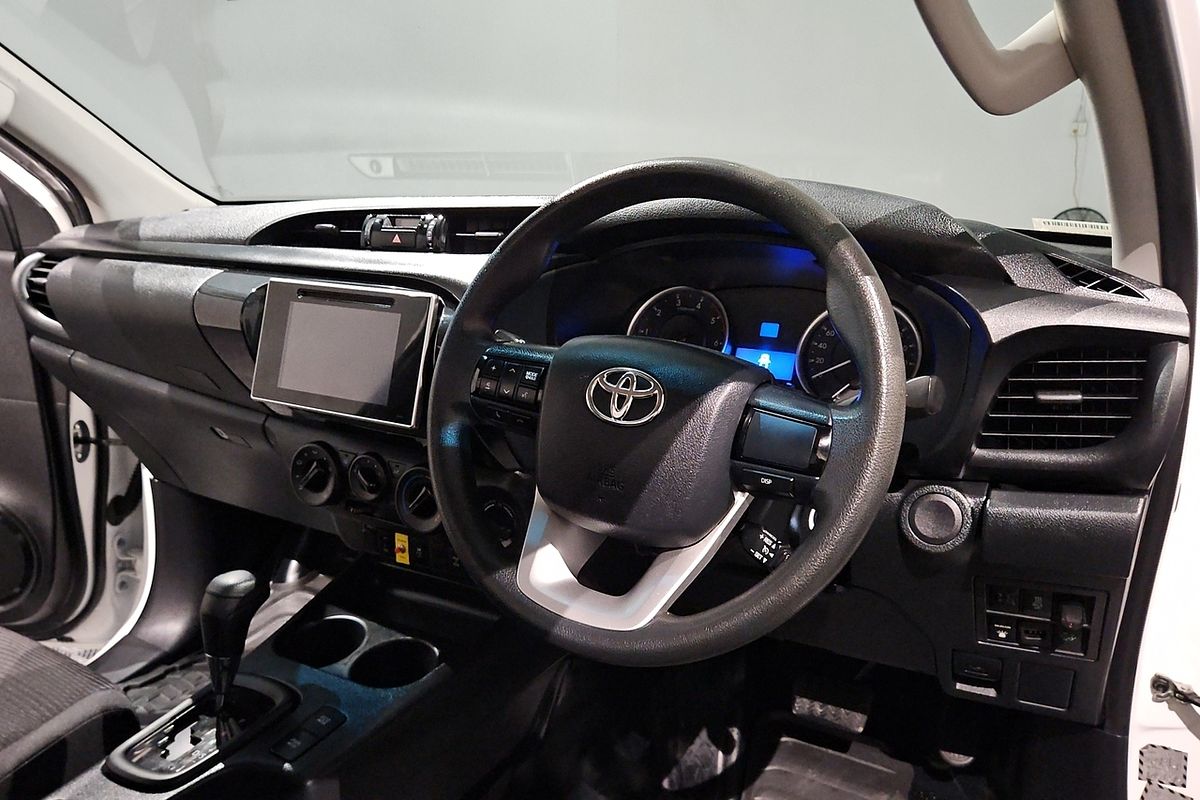 2018 Toyota Hilux SR GUN126R 4X4