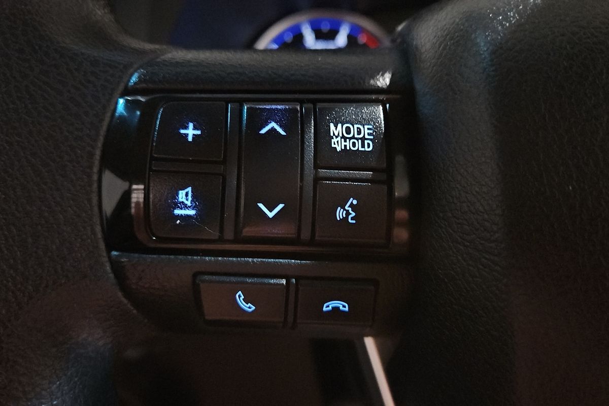 2018 Toyota Hilux SR GUN126R 4X4