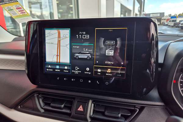 2024 Suzuki Swift Hybrid Plus UZ