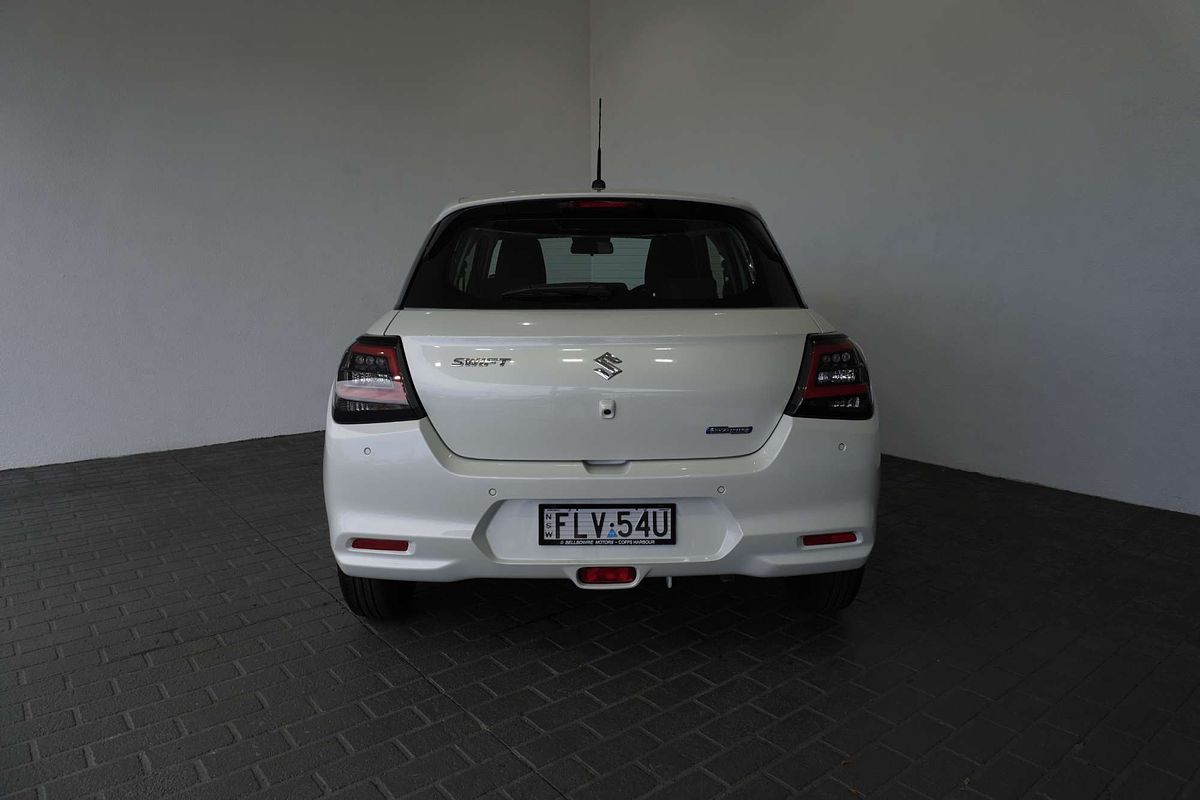 2024 Suzuki Swift Hybrid UZ