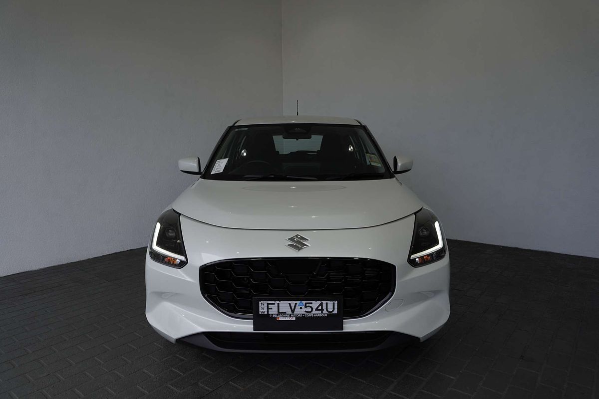 2024 Suzuki Swift Hybrid UZ