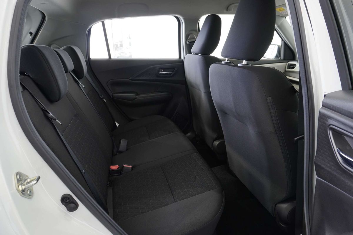 2024 Suzuki Swift Hybrid UZ