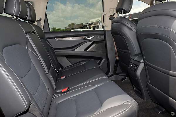 2023 LDV D90 Executive SV9A