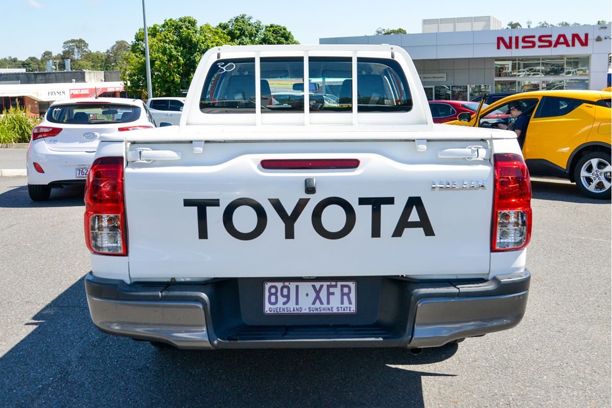 2017 Toyota Hilux Workmate TGN121R Rear Wheel Drive