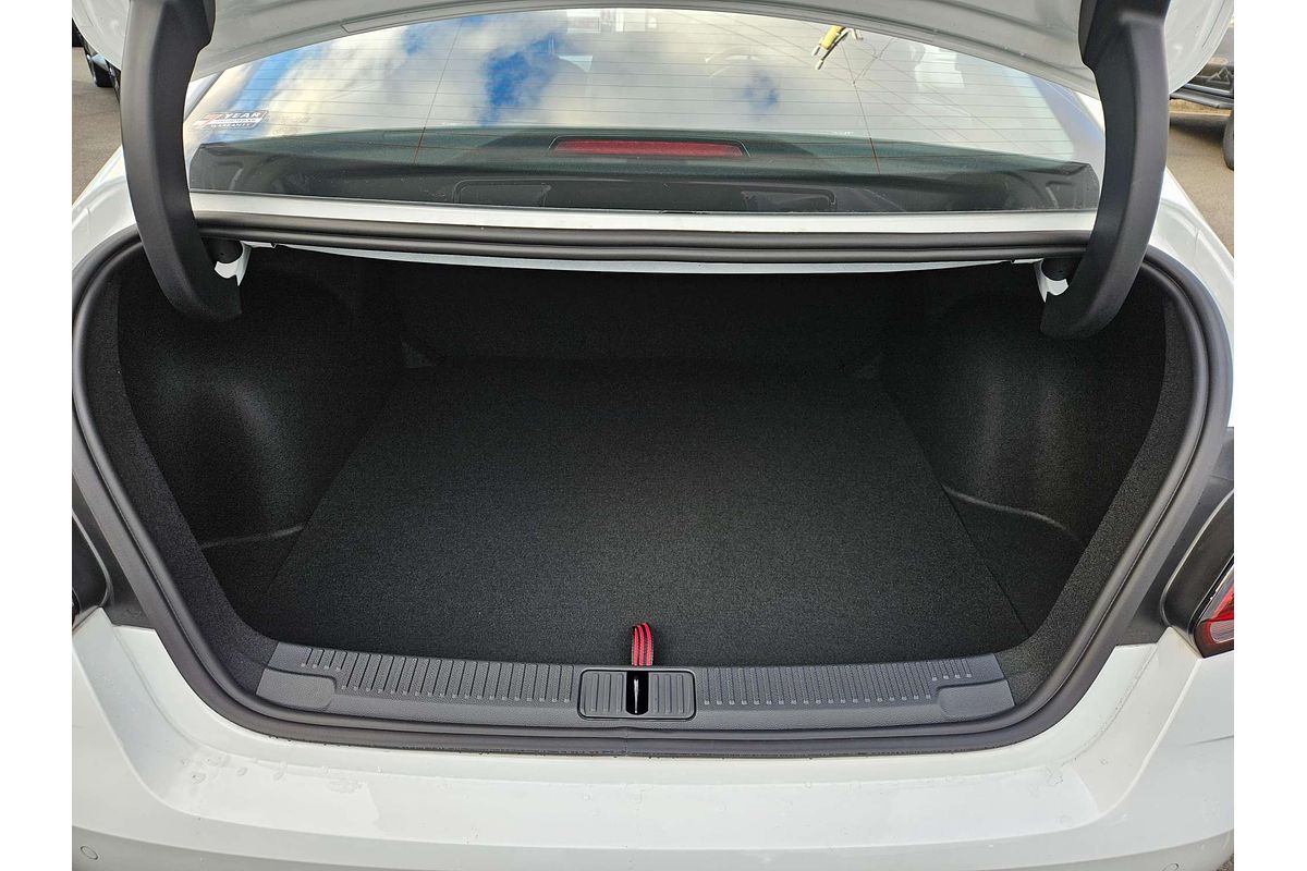 2024 MG MG5 Essence