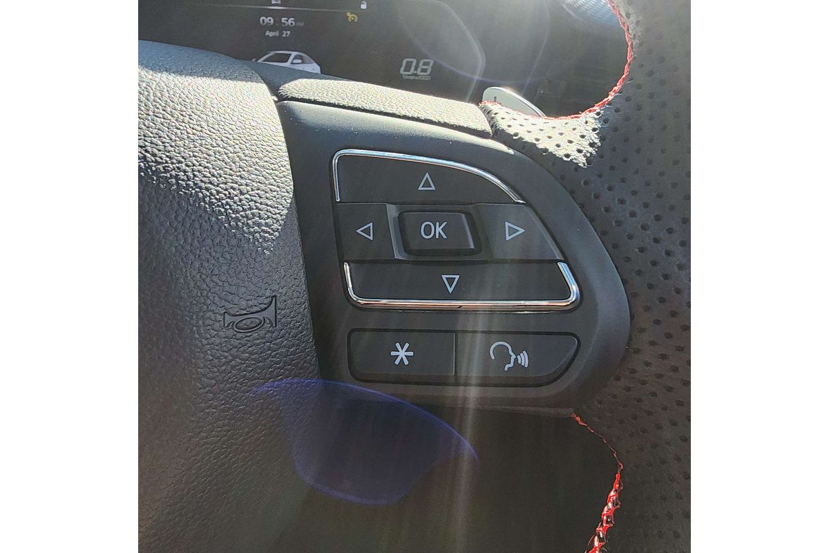 2024 MG MG5 Essence