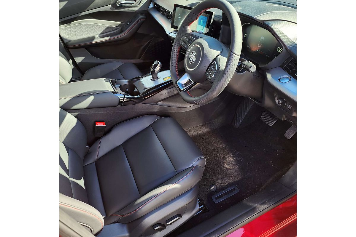2024 MG MG5 Essence