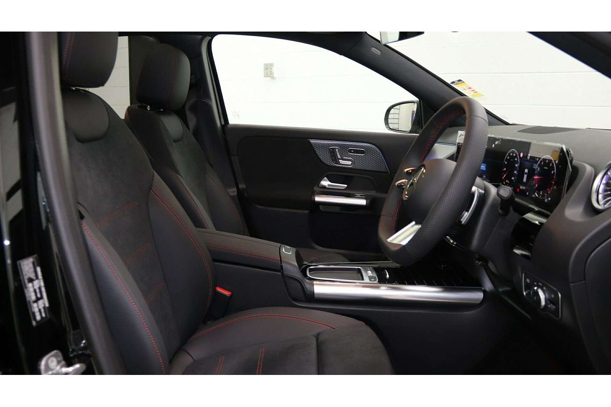 2024 Mercedes-Benz GLA-Class GLA200 H247