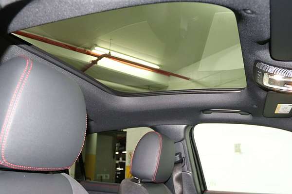 2024 Mercedes-Benz GLA-Class GLA200 H247