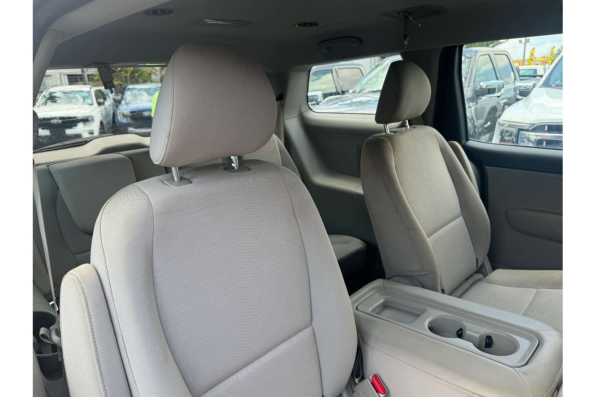 2018 Kia Carnival S YP