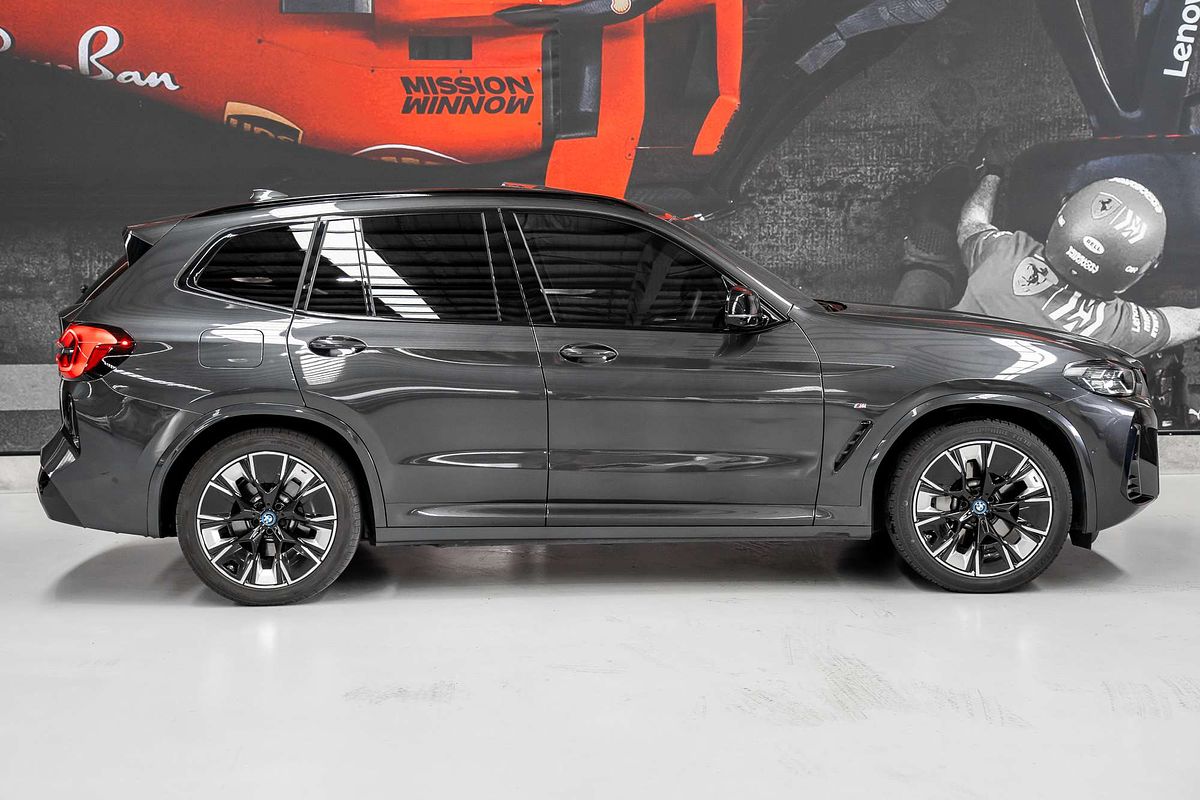 2023 BMW iX3 M Sport G08