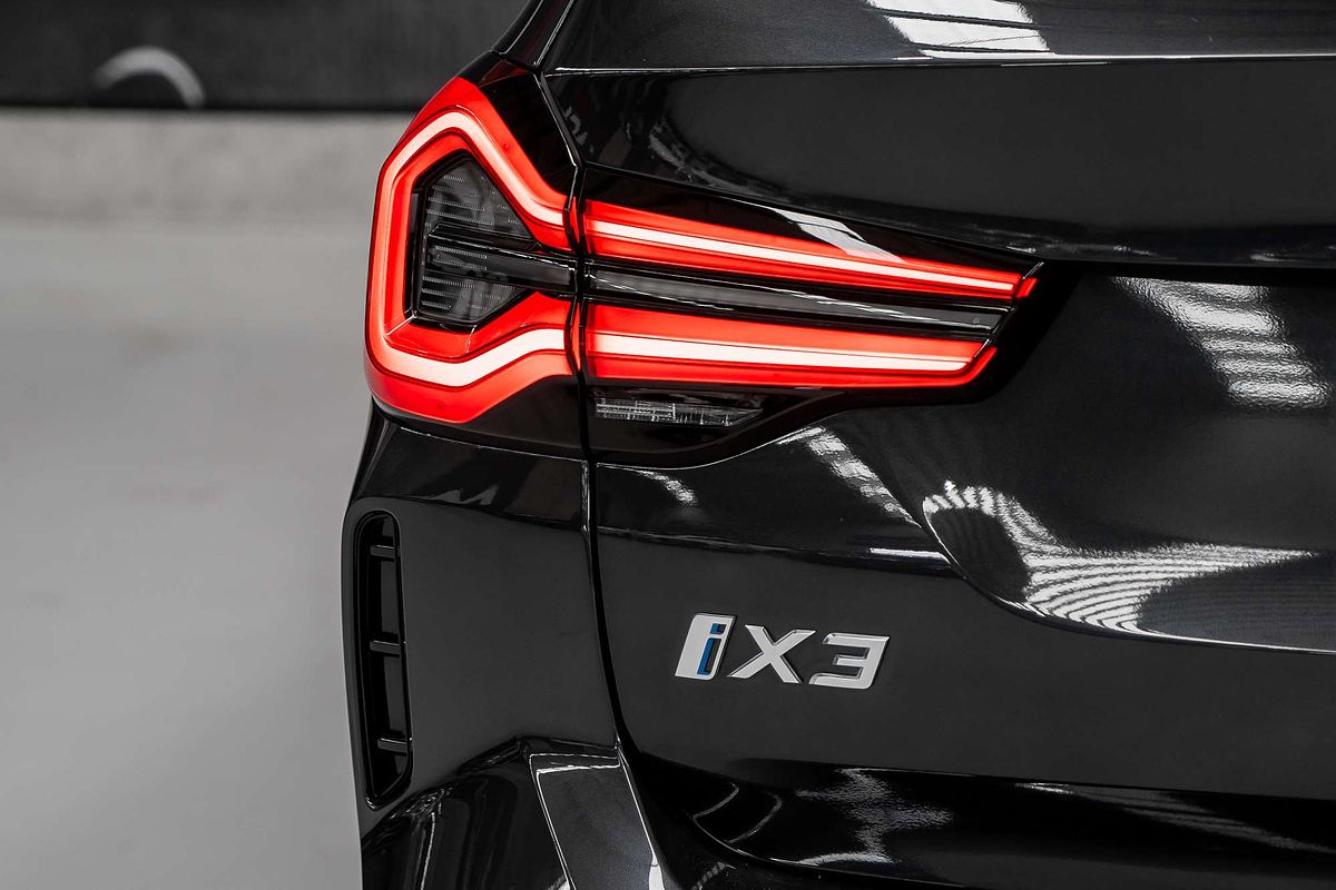 2023 BMW iX3 M Sport G08