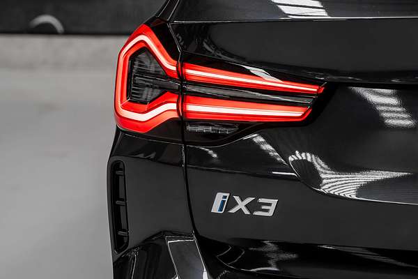 2023 BMW iX3 M Sport G08