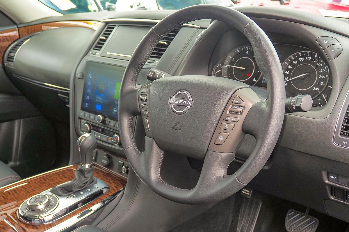 2023 Nissan Patrol Ti-L Y62