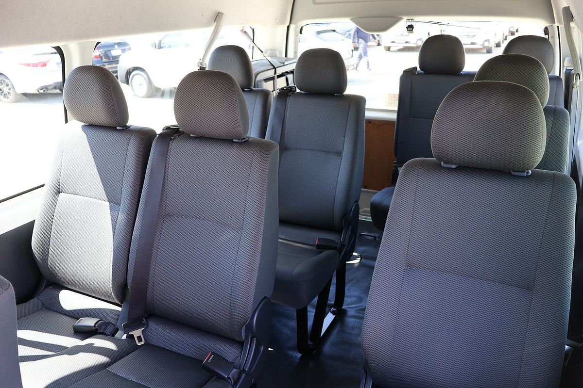 2019 Toyota Hiace Commuter KDH223R