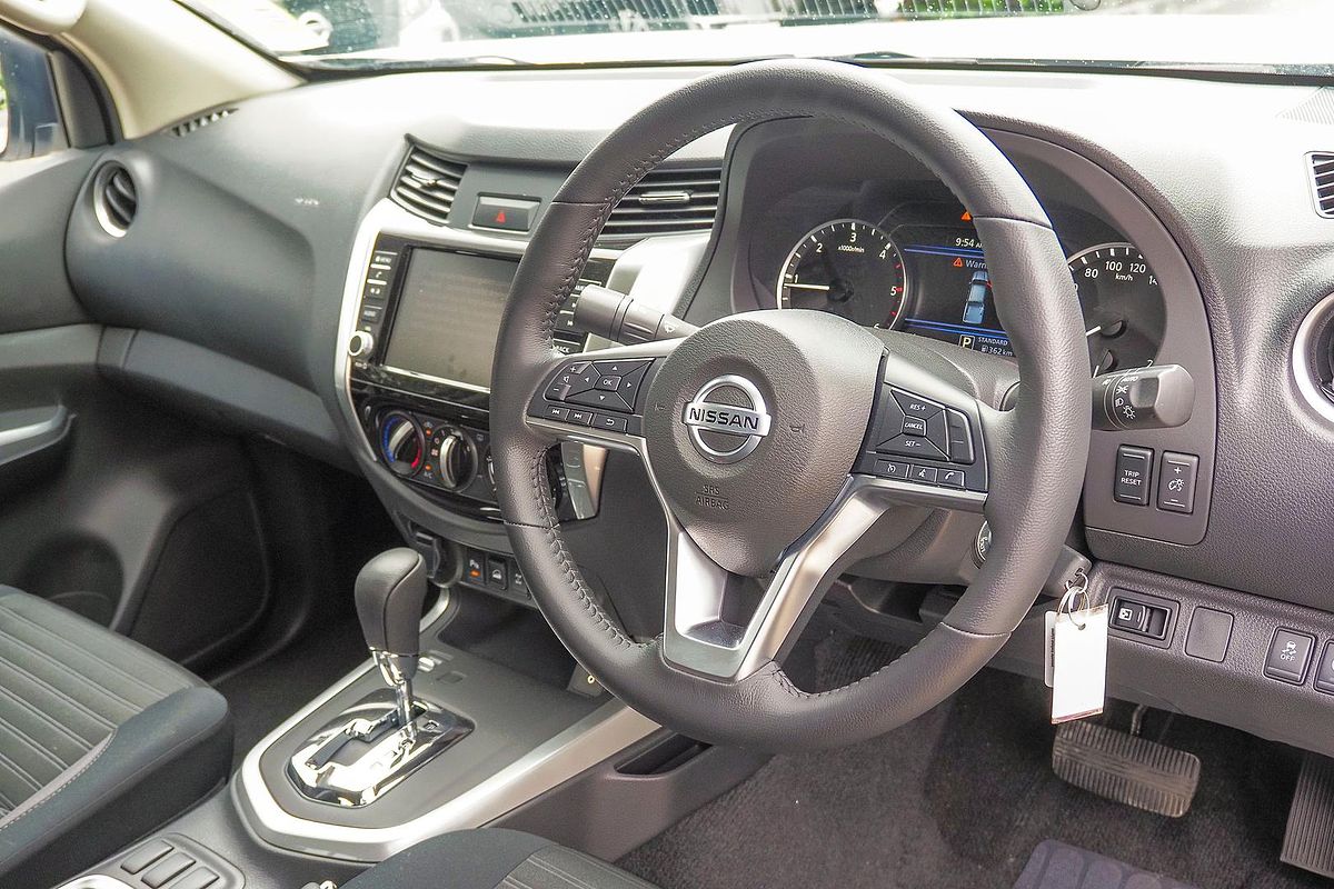 2024 Nissan Navara Black Edition D23 4X4