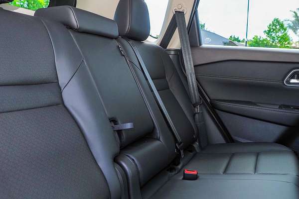 2024 Nissan X-TRAIL ST-L T33