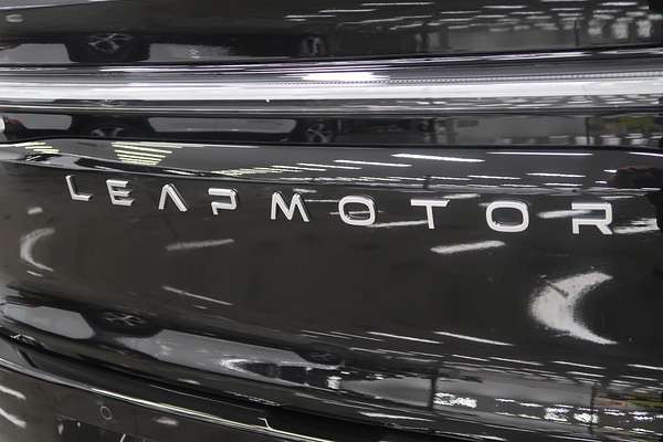 2024 Leapmotor C10 Design B11