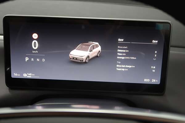 2024 Leapmotor C10 Design B11