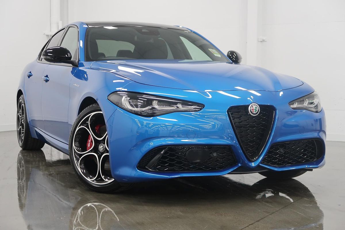 2023 Alfa Romeo Giulia Veloce Series 4