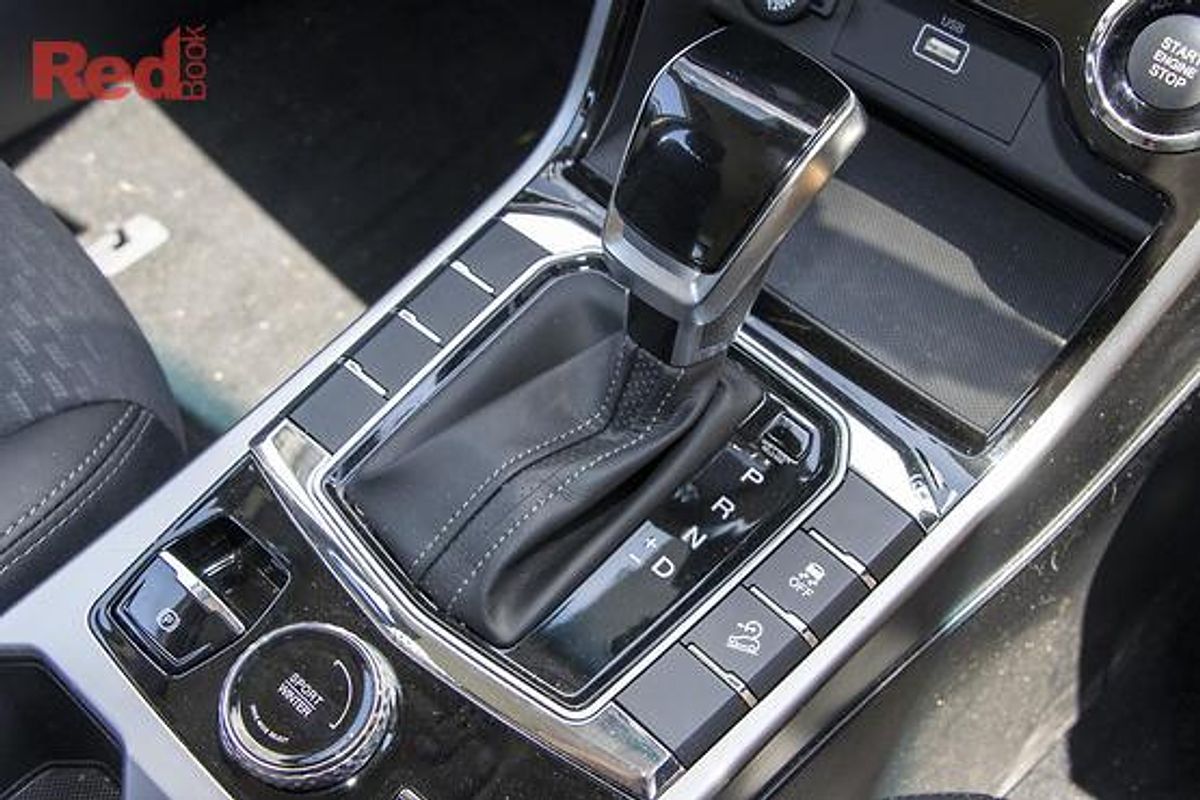 2022 SsangYong Korando ELX C300