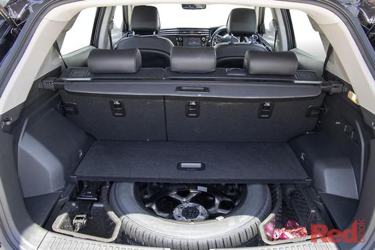 2022 SsangYong Korando ELX C300