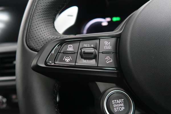 2023 Alfa Romeo Stelvio Veloce Series 4