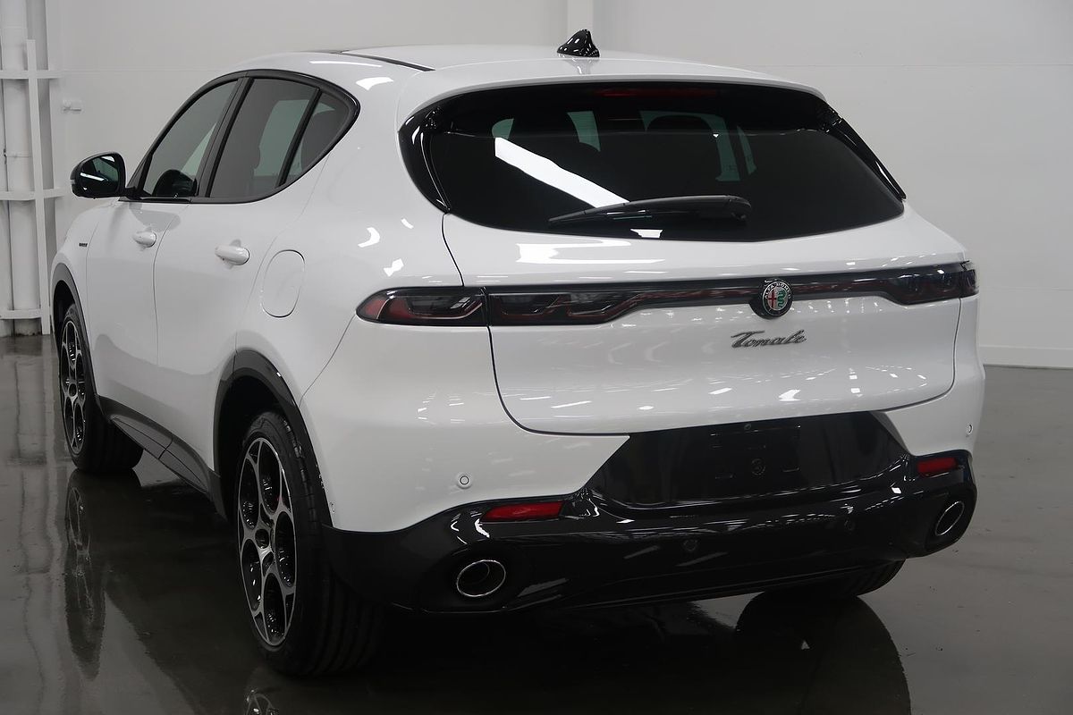 2024 Alfa Romeo Tonale Veloce Plug-In Hybrid Series 1