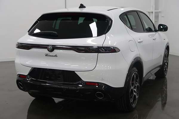 2024 Alfa Romeo Tonale Veloce Plug-In Hybrid Series 1