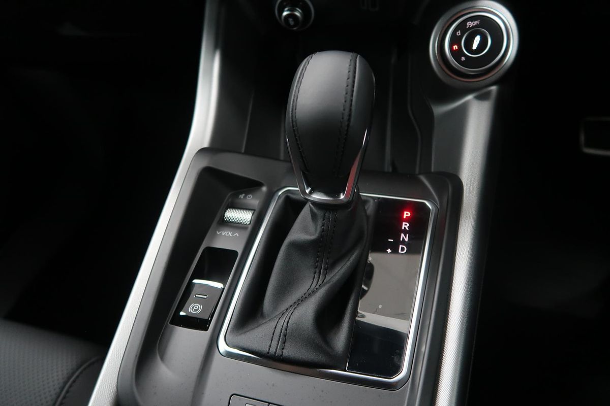 2024 Alfa Romeo Tonale Veloce Plug-In Hybrid Series 1