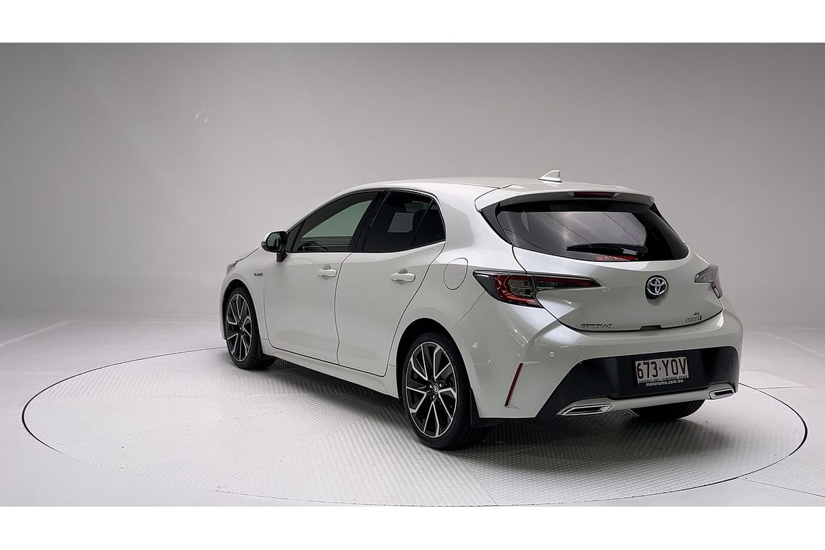 2019 Toyota Corolla ZR Hybrid ZWE211R