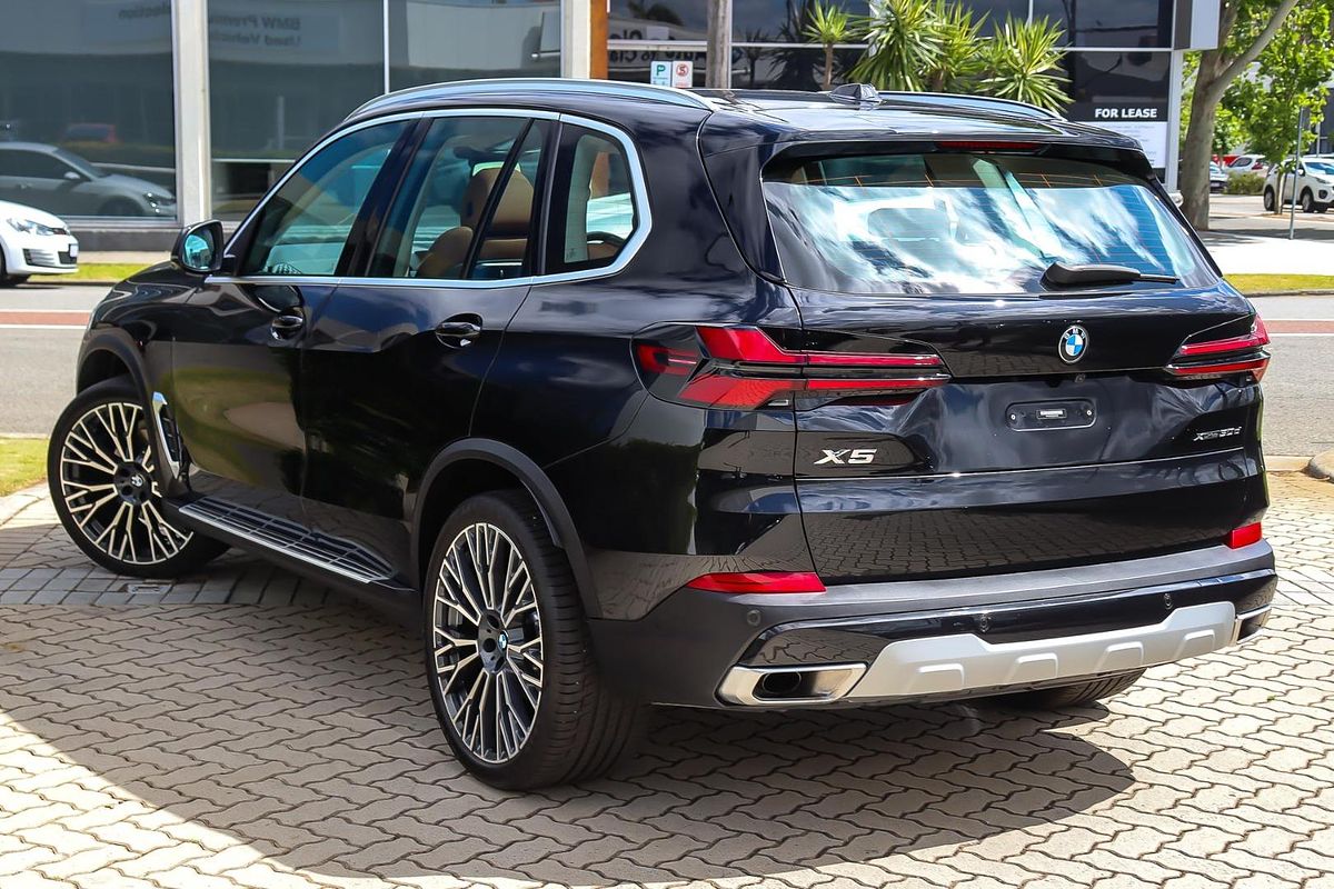 2023 BMW X5 xDrive30d xLine G05 LCI