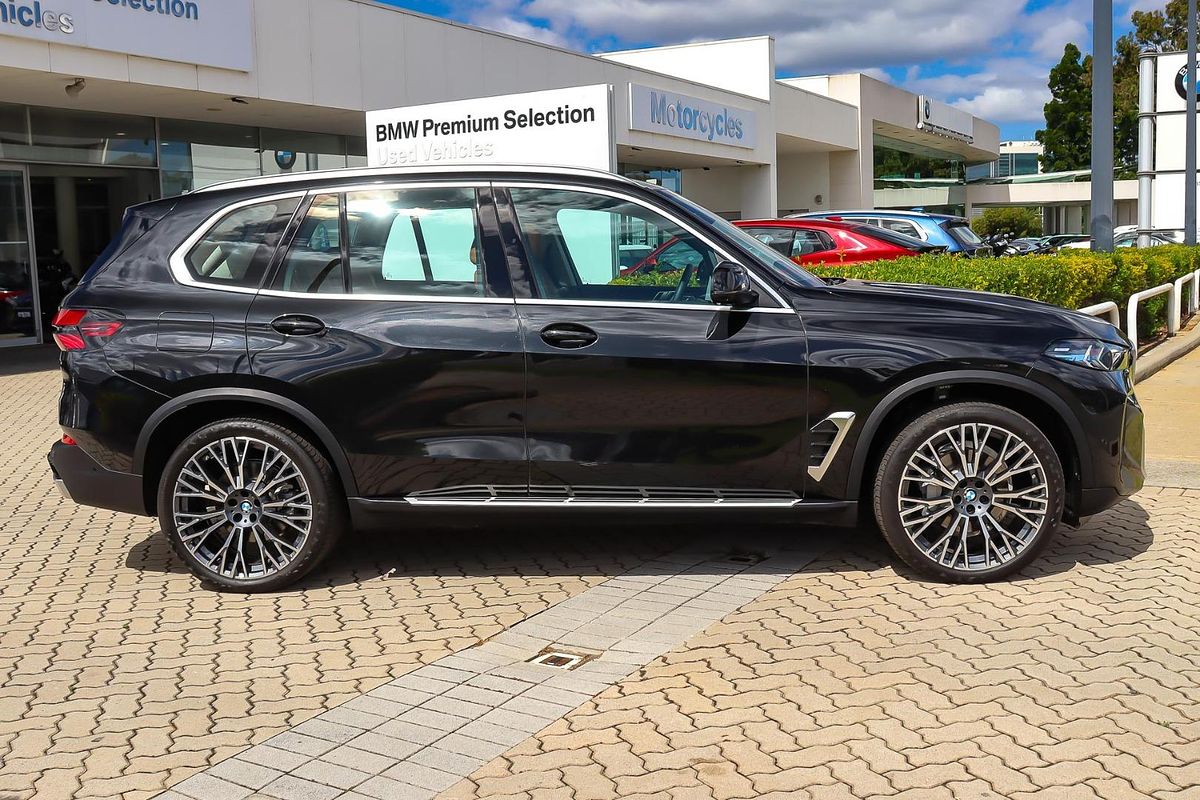 2023 BMW X5 xDrive30d xLine G05 LCI
