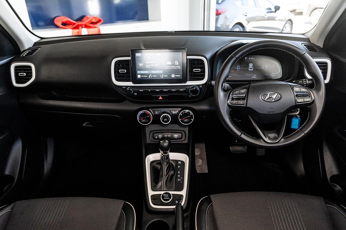 2023 Hyundai Venue Active QX.V5