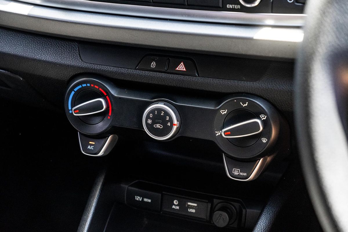 2017 Kia Rio S YB